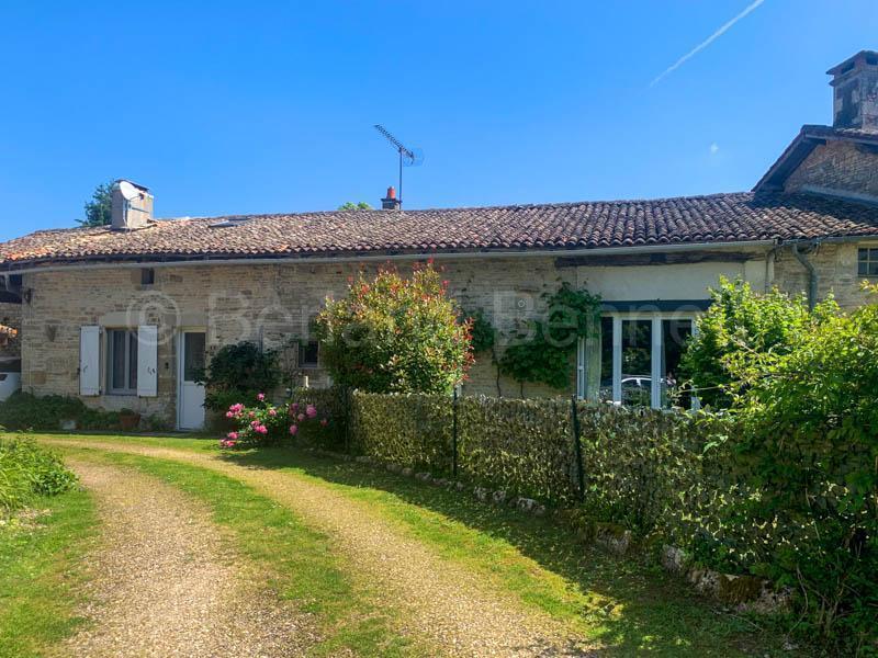 Charming 3 bed stone house with lovely gardens